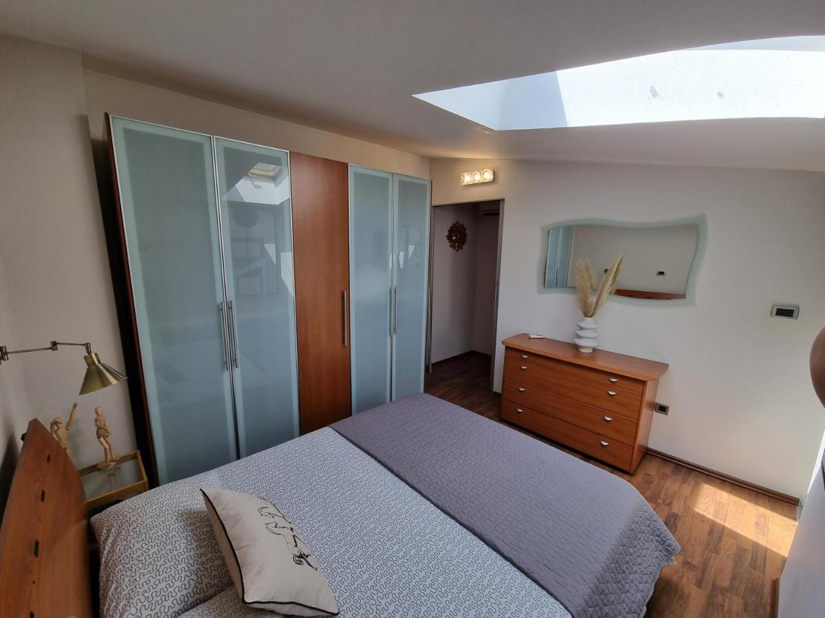 Arena Design Apartments With Free Private Parking And With A Terrace Pula Exterior photo