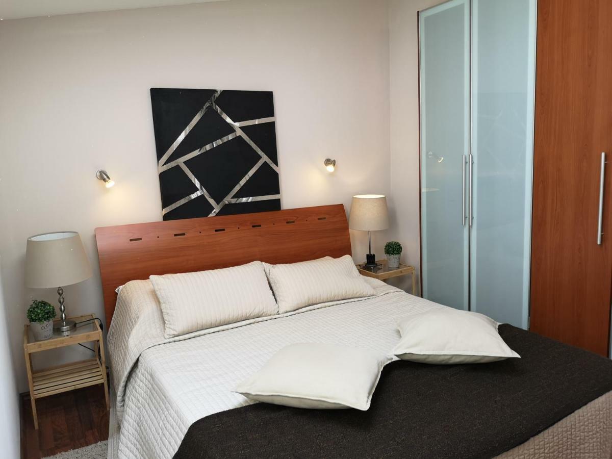 Arena Design Apartments With Free Private Parking And With A Terrace Pula Exterior photo