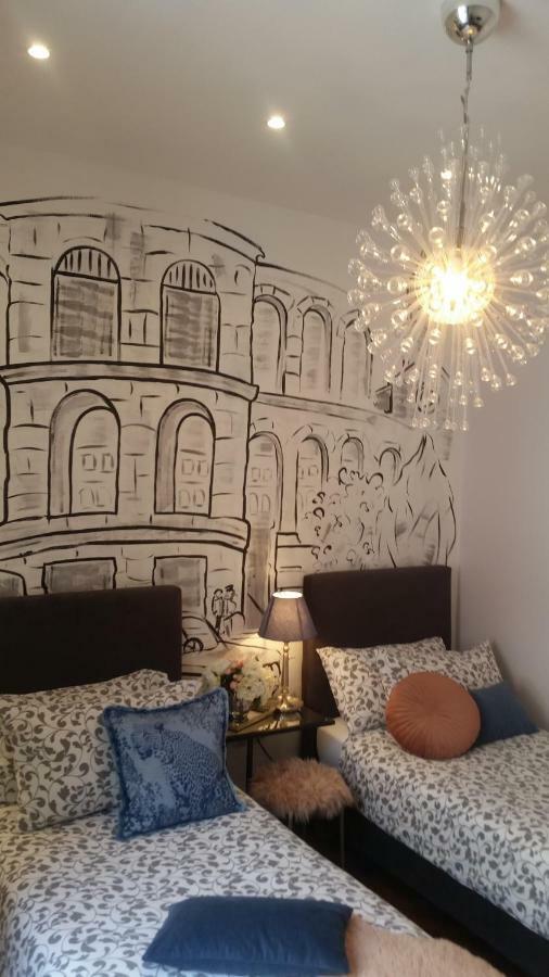 Arena Design Apartments With Free Private Parking And With A Terrace Pula Exterior photo